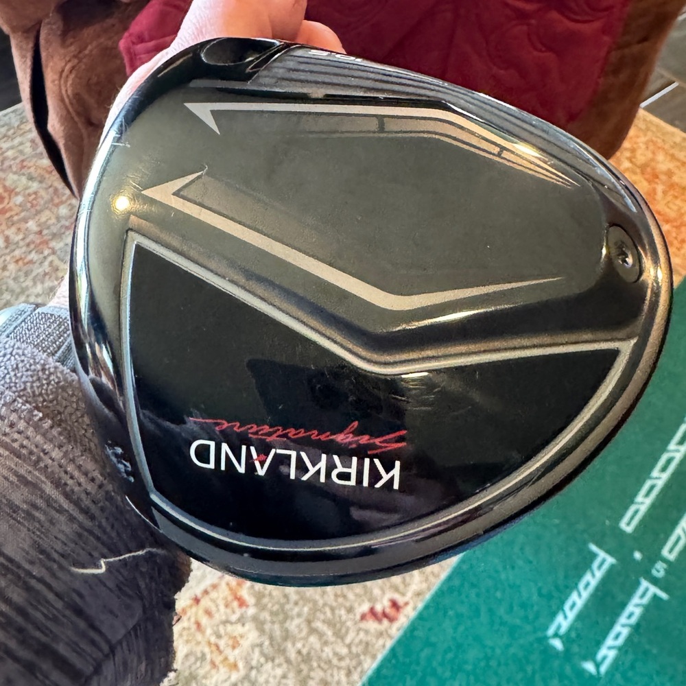 Kirkland Signature Adj Driver 10.5 Right Reg Flex